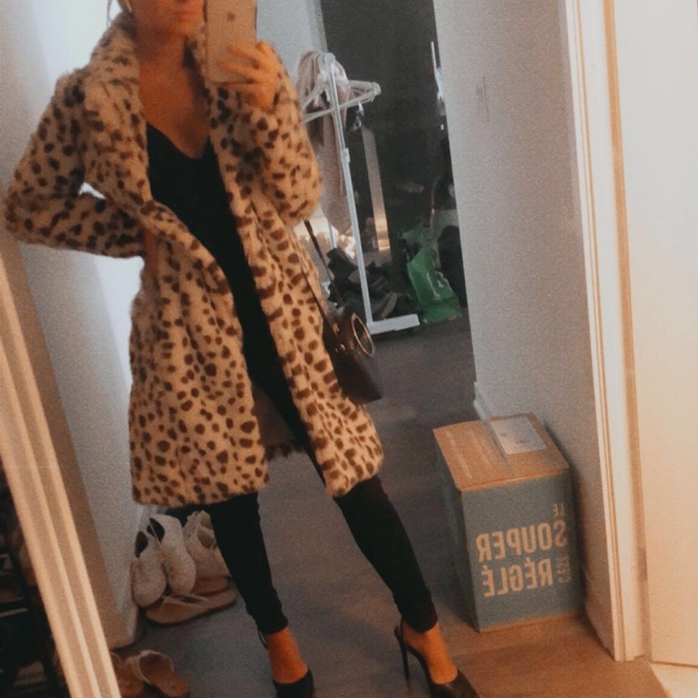 Vintage snow Leopard jacket
